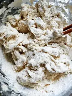 Make Beef pie buns step 1