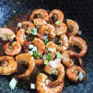 Make Shrimp tail step 7