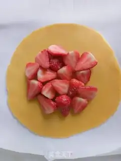 Make Strawberry Gretel step 9
