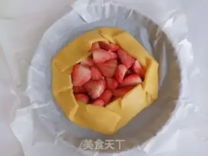 Make Strawberry Gretel step 10