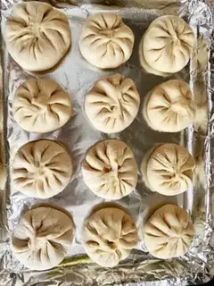 Make Beef pie buns step 10