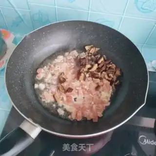 Make Chicken mushroom sauce step 2