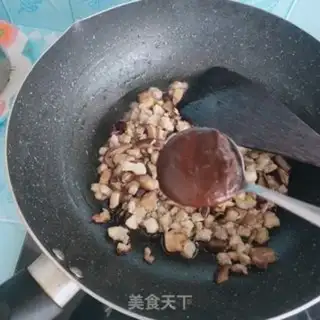 Make Chicken mushroom sauce step 4