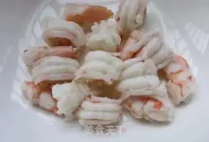 Make Shrimp lumber noodle step 3