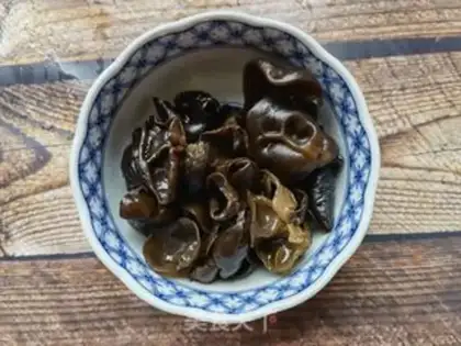 Make Beef with broccoli step 1