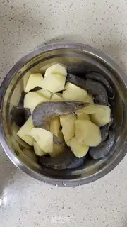 Make Pepper salt potato shrimp step 1