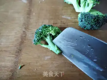 Make The broccoli step 1