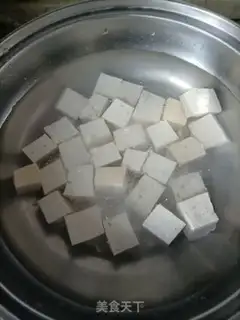 Make Garlic spinach tofu step 1