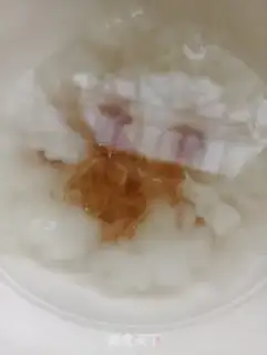 Make A three-coloured ball with snow clams step 9