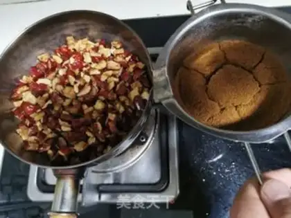 Make Red date cake step 2