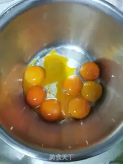 Make Red date cake step 5
