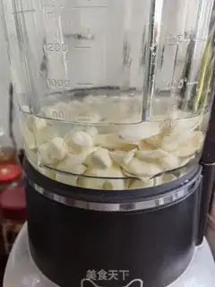 Make Lily