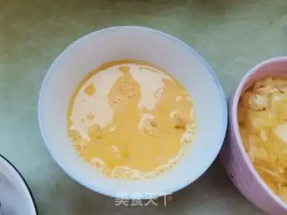 Make Pineapple rice step 2