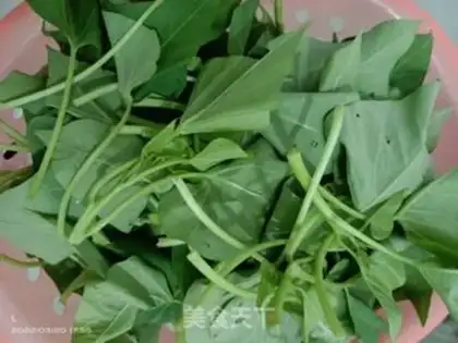 Make Potato leaves step 0