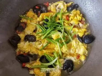 Make Scrambled eggs step 10