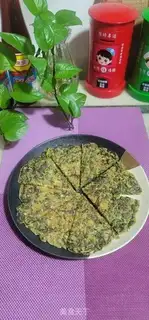 Make Black whole wheat fragrance egg pancakes step 9