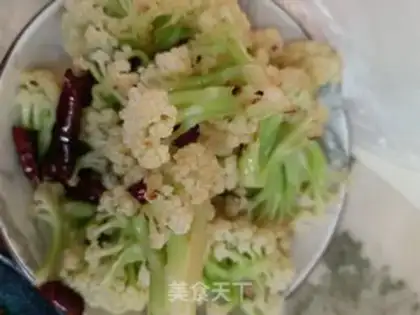 Make Hot peppers and broccoli step 5