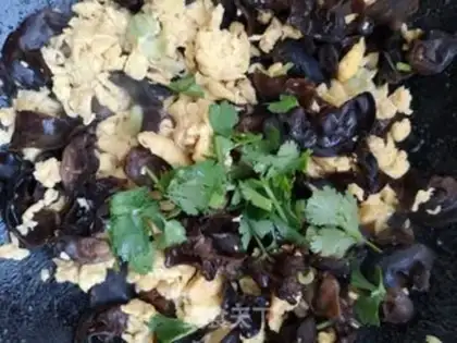 Make Blackwood fried eggs step 8
