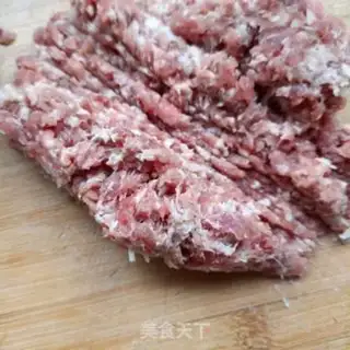 Make Noodles and meatballs step 1
