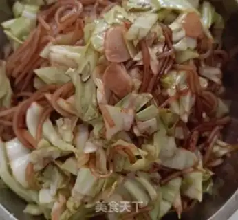 Make Egg fan fried vegetables step 5