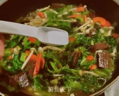 Make Duck blood fan mushroom soup step 10
