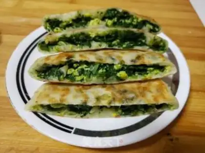 Make Spinach egg pie step 12