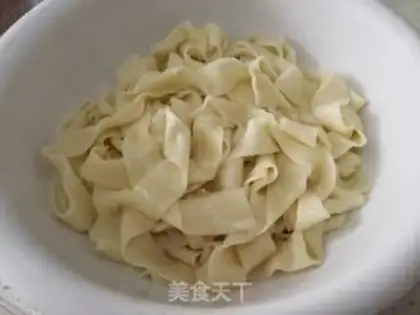 Make Garlic eggs for noodles step 9
