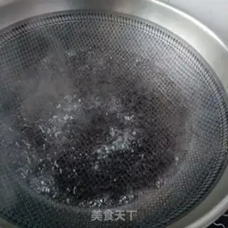 Make Noodles and meatballs step 17