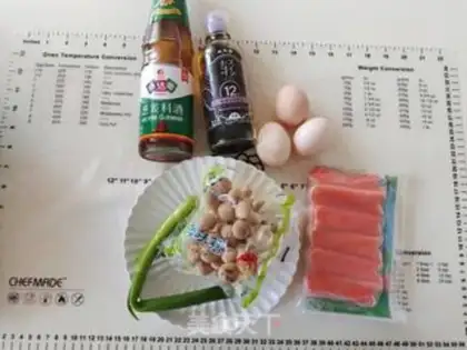 Make Crab fried eggs step 0
