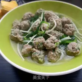 Make Noodles and meatballs step 23