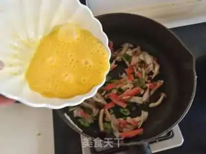 Make Crab fried eggs step 4