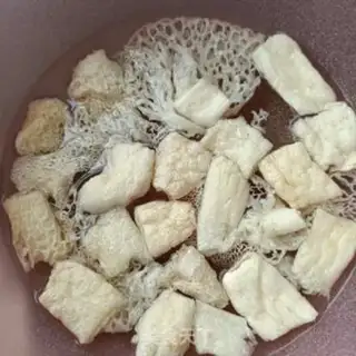 Make The cucumbers and the deer
