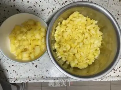 Make Pineapple step 1