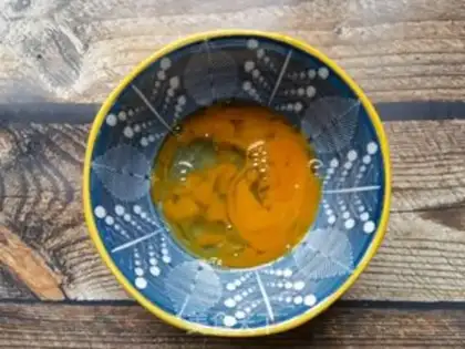 Make Steamed noodles and wooden eggs step 1