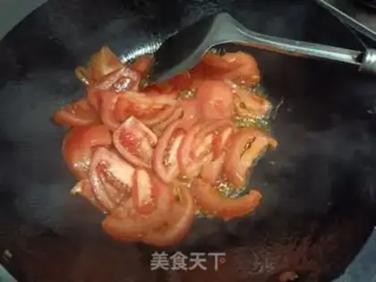 Make Tomato egg noodles step 5