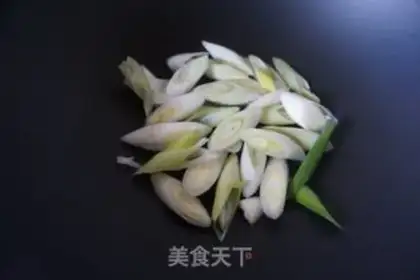 Make Dry-burned mackerel step 1