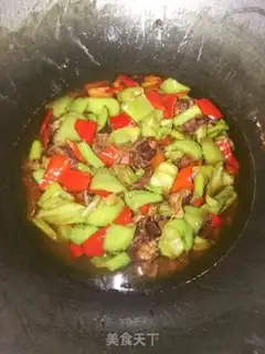 Make Twin peppers, fat and fat step 5