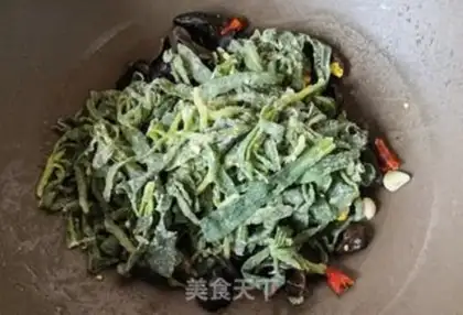 Make Steamed noodles and wooden eggs step 7