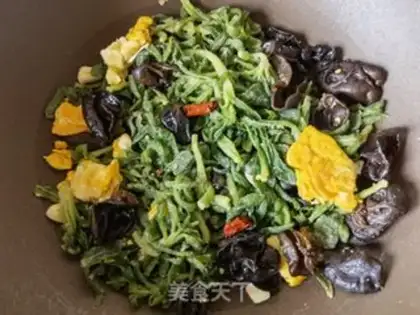 Make Steamed noodles and wooden eggs step 9