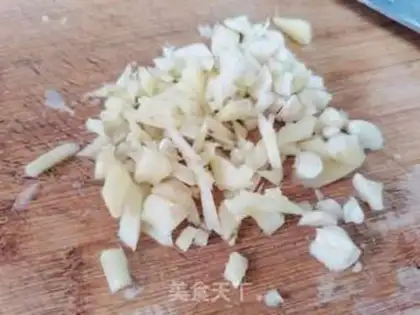 Make Tofu soup step 1