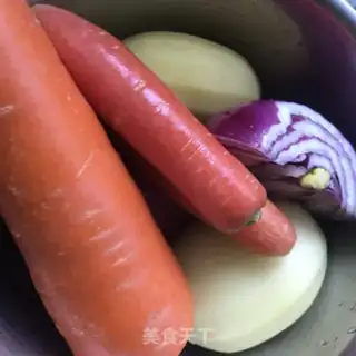 Make Curry beef and rice step 0