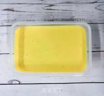 Make Mango banana shake step 3