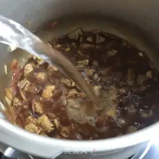 Make Curry beef and rice step 5