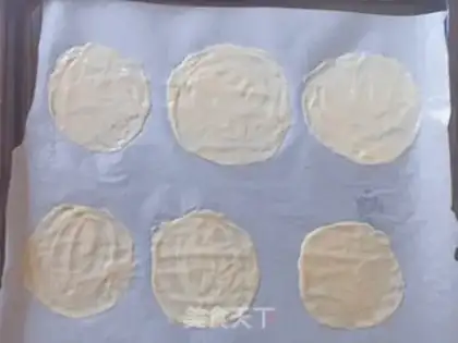 Make Strawberry bouquet cookies step 8