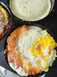Make Eggburger step 7