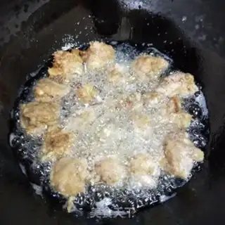 Make The fried meatballs step 7