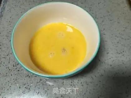 Make cucumber-mucked eggs step 2