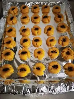 Make A simple peach snack step 2