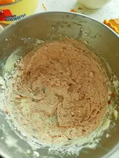 Make Strawberry Bomb step 19