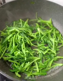 Make Eggs and noodles step 6